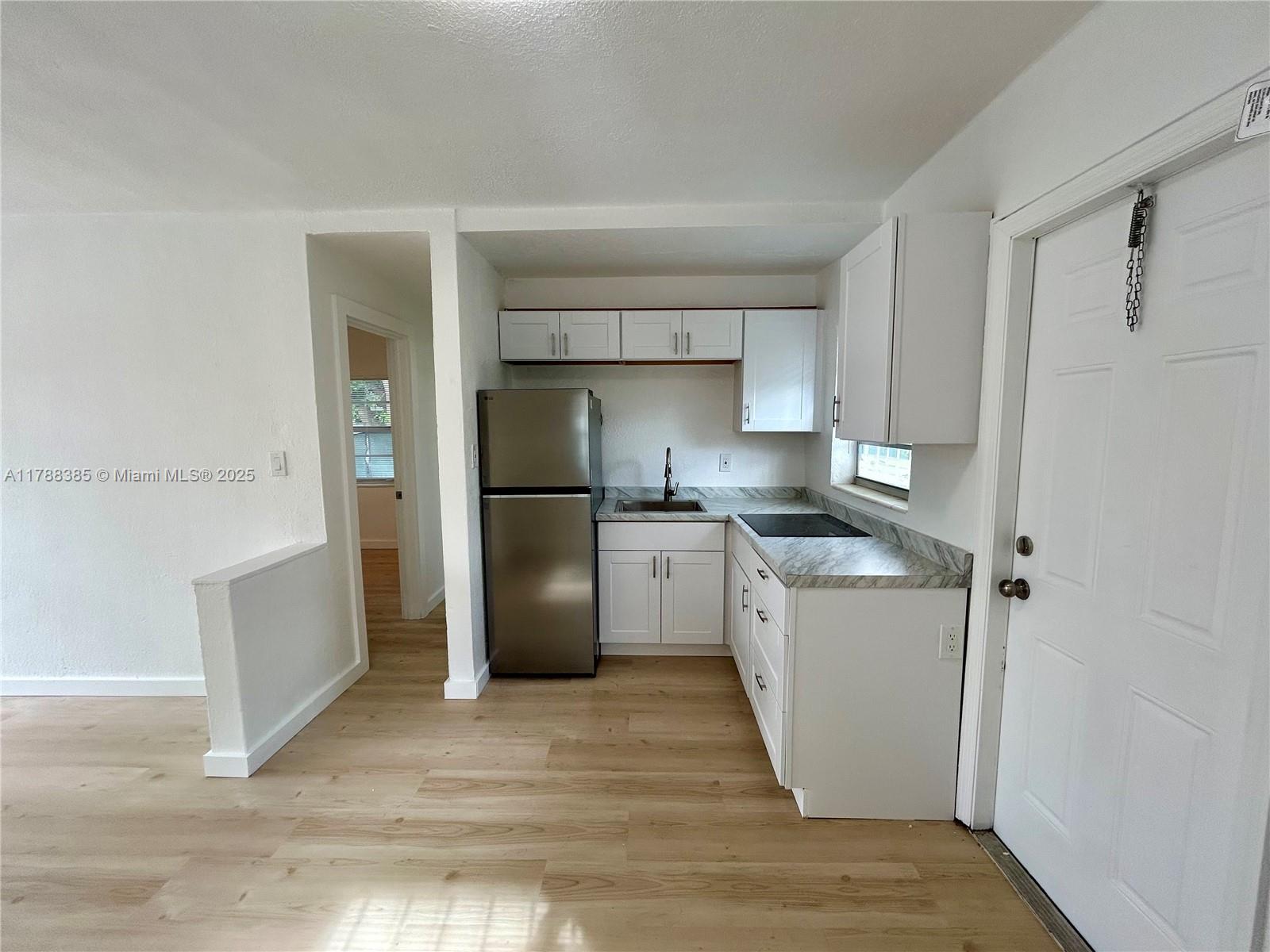 601 NW 90th St 03