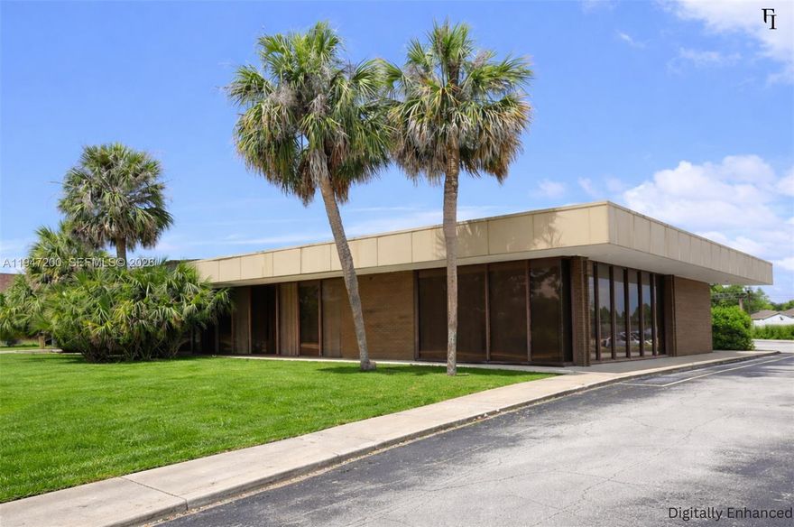 Exceptional Commercial Opportunity in Deltona. Located at 940 Deltona Blvd., this Class B retail bank property offers a unique investment or business opportunity in a flourishing suburban locale. Built in 1976 and encompassing a gross leasable area of 3,840 square feet on a spacious 1.17-acre lot (50,830 square feet), this standalone building is ideal for various commercial endeavors. This property features a practical single-story design with robust zoning of 01B—Commercial Land, making it highly adaptable for different types of businesses. The site includes a convenient drive-thru, enhancing functionality for banking services or potential adaptation for quick-service retail.
The building benefits from significant frontage, boasting 130 feet along Deltona Blvd., ensuring excellent visibility in a high-traffic area. With estimated rent potential ranging from $12/SF to $15/SF NNN, this property presents a promising avenue for generating robust returns. Don't miss out on this opportunity to own a key piece of Deltona’s commercial landscape. Ideal for investors and operators looking to capitalize on a well-positioned property.