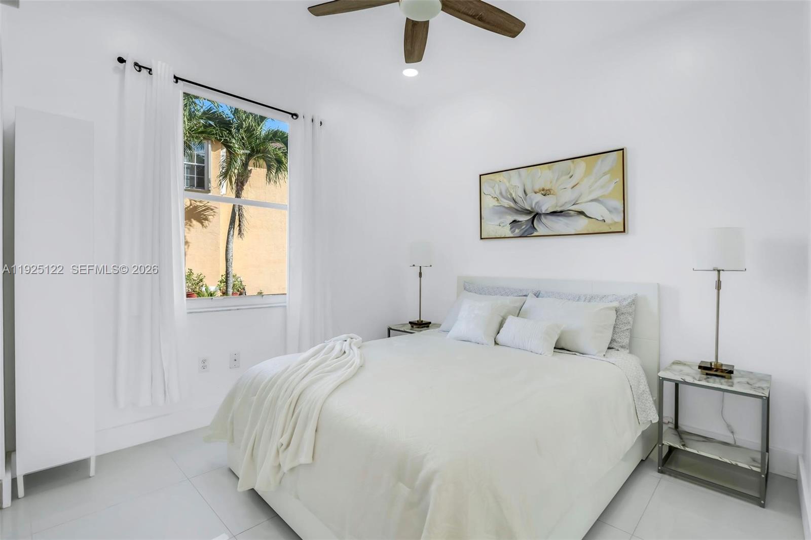 Silver isles - Residential