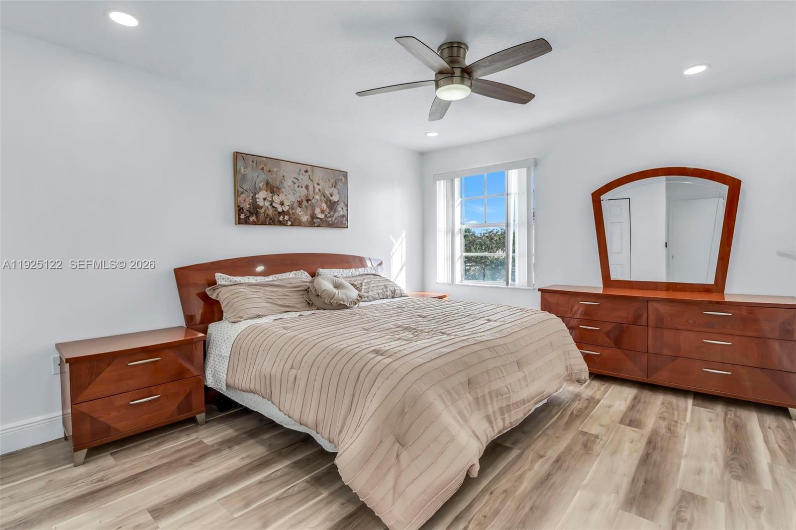 Silver isles - Residential