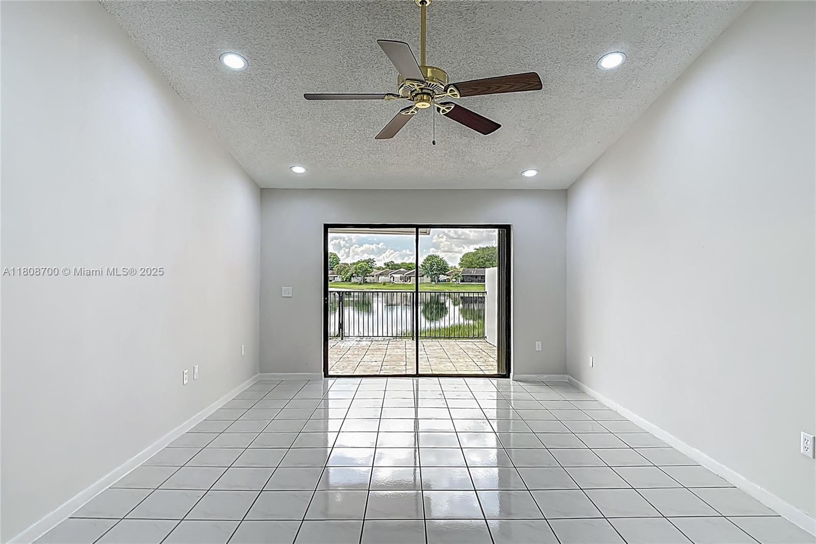 5003 SW 139th Ct