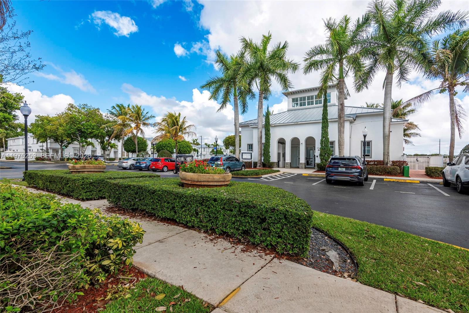 VILLAS AT NAUTICA THREE C - Residential