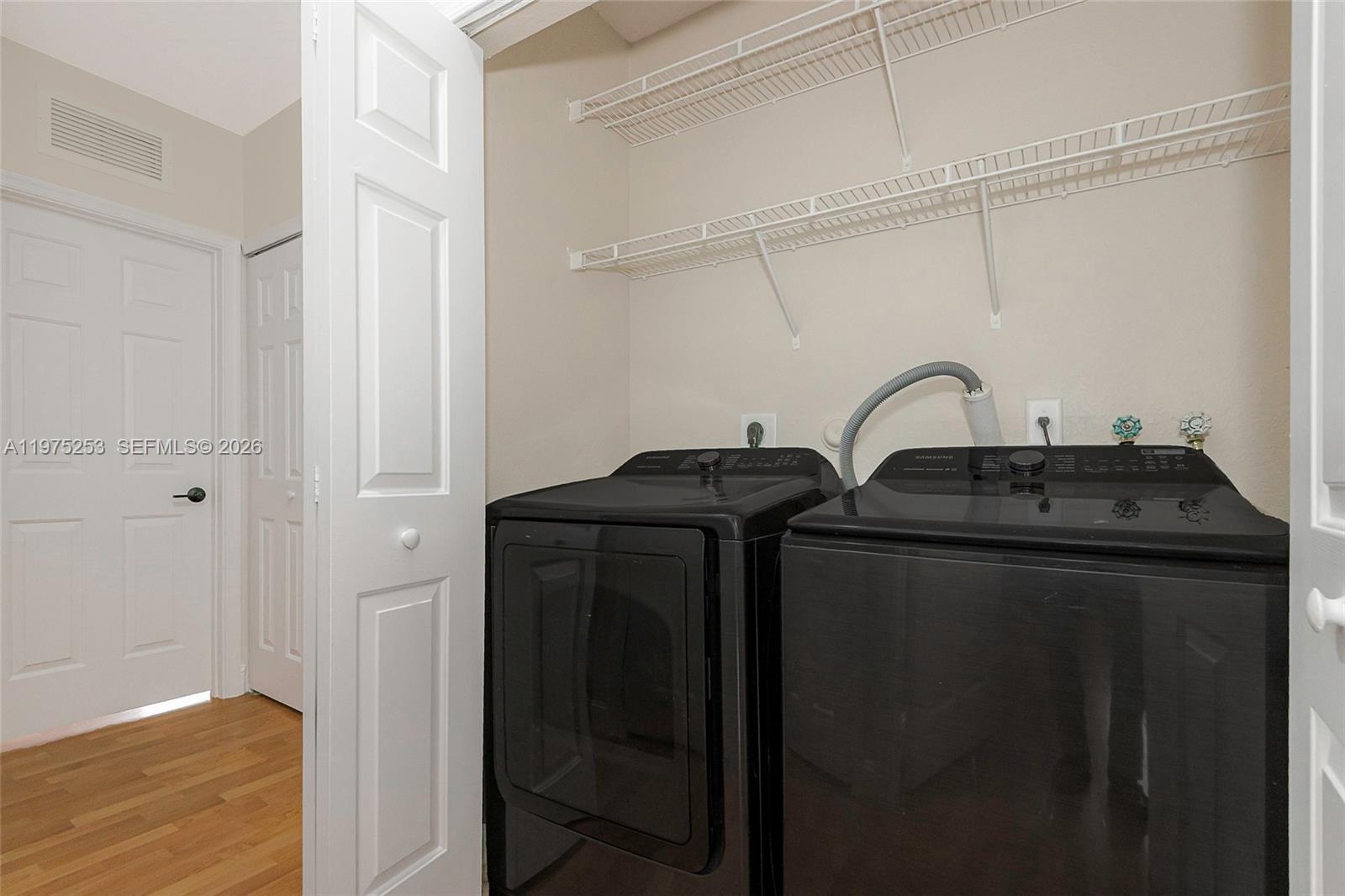 VILLAS AT NAUTICA THREE C - Residential