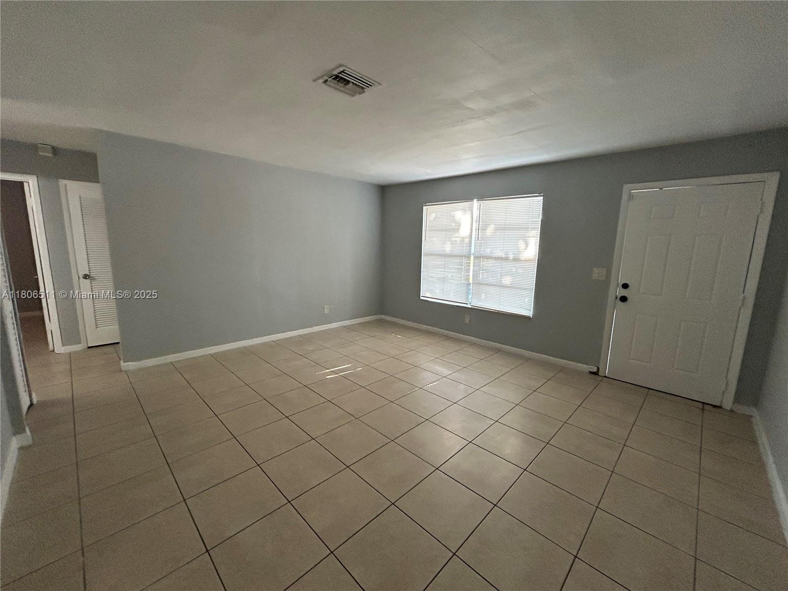 2010 NW 30th Ave 2010