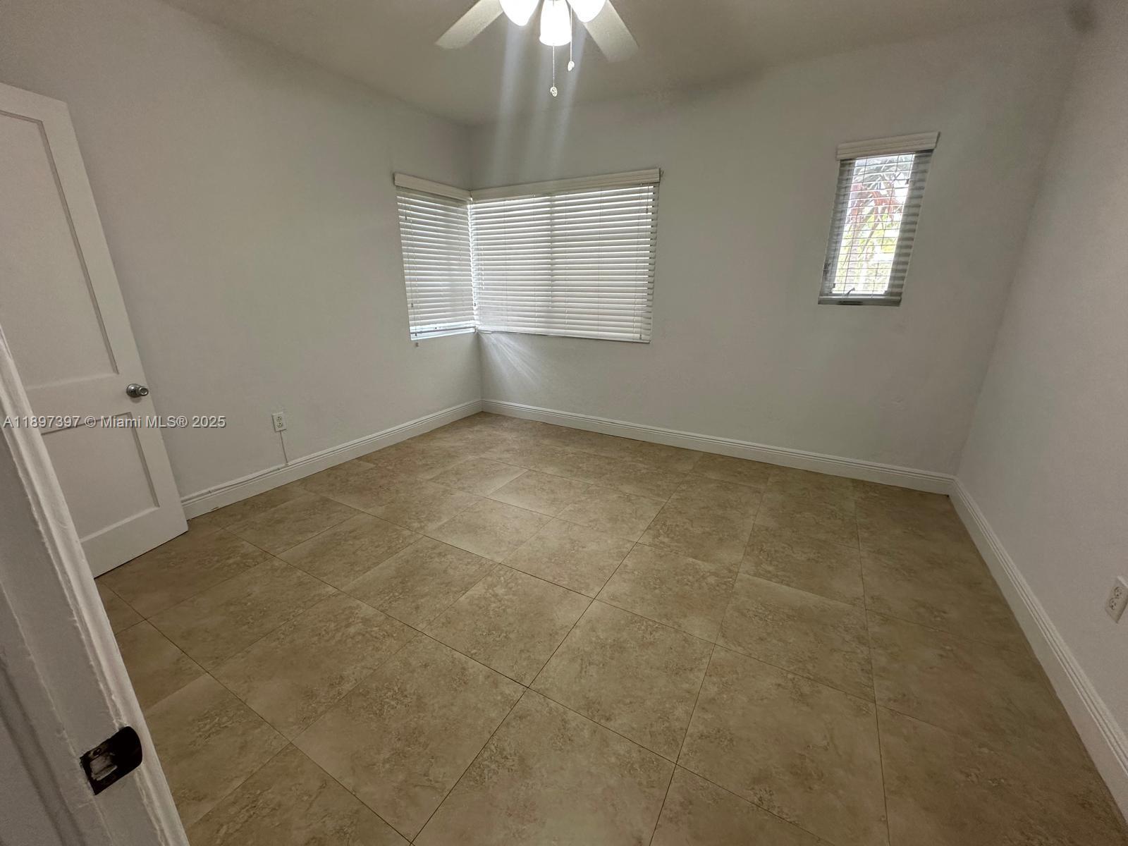 COCONUT GR SEC 1 C GAB - Residential Lease