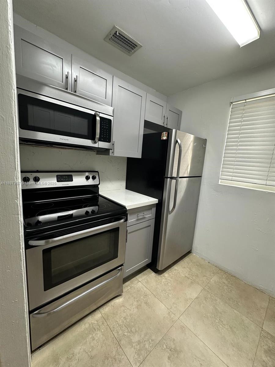 COCONUT GR SEC 1 C GAB - Residential Lease