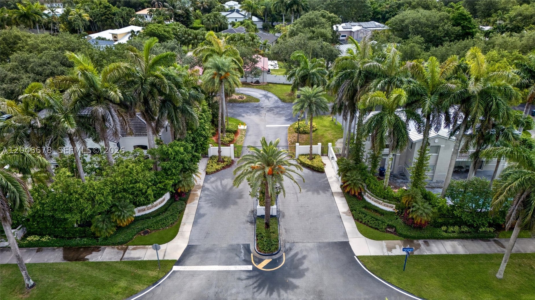 7571 SW 148th Ter