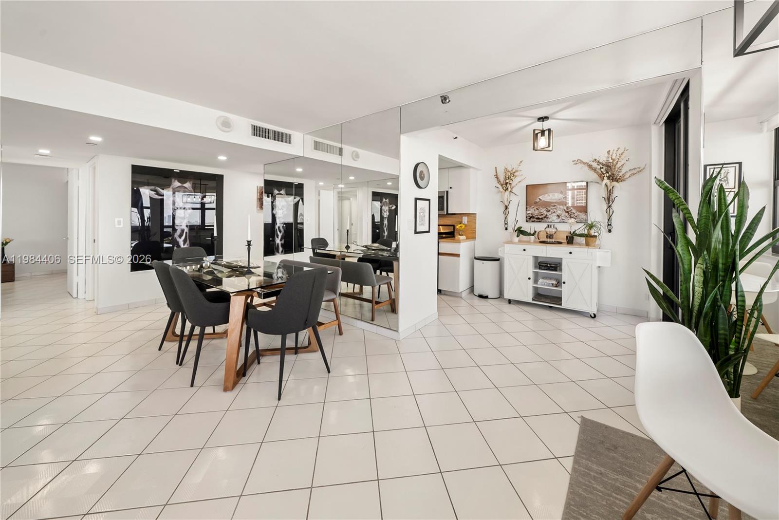 CLUB ATLANTIS CONDO - Residential Lease