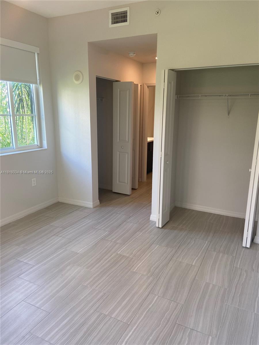 Bryan Sub Lts 1, 2 Blk 59 - Residential Lease