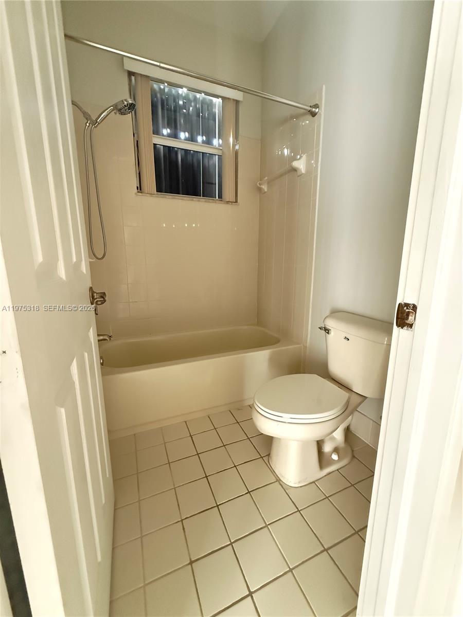 MARBELLA BAY - Residential Lease