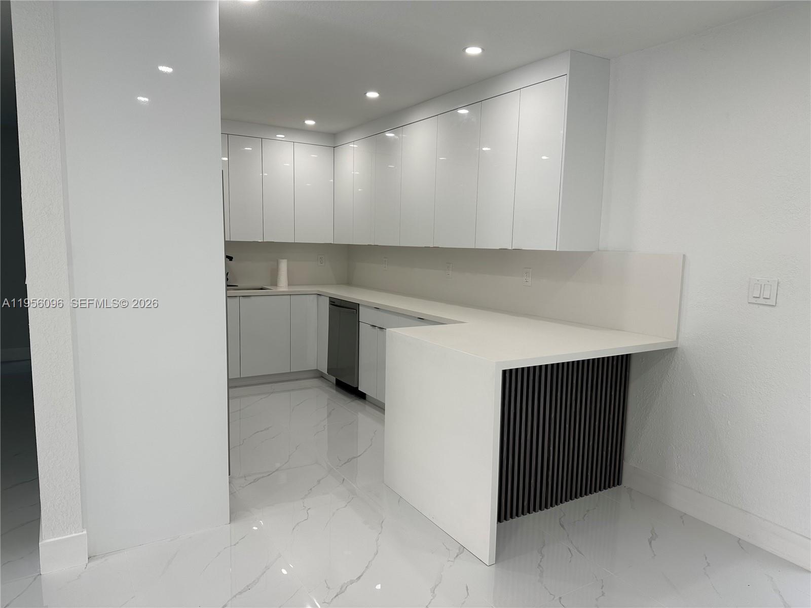 NORWOOD 1ST ADDN - Residential