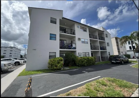 142 SW 18th Ave Unit 25, Miami, FL 33135 - MLS#: A11764484