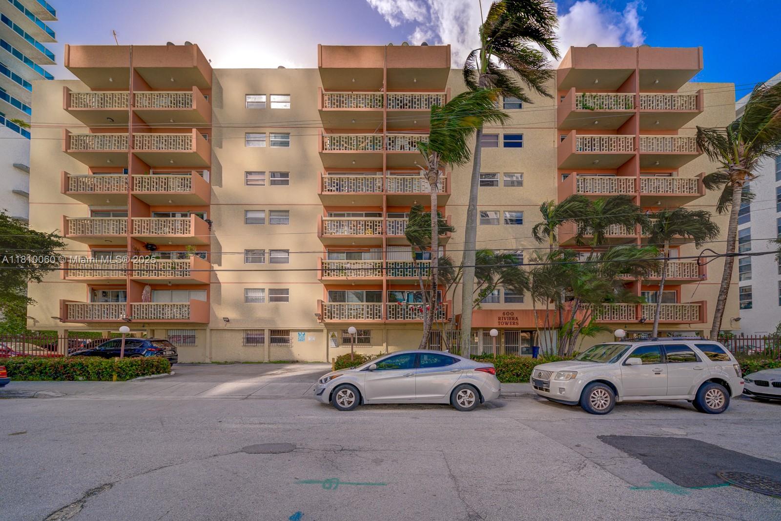 Rental Property at 600 Ne 25th St Phd, Miami, Broward County, Florida - Bedrooms: 1 
Bathrooms: 1  - $2,050 MO.