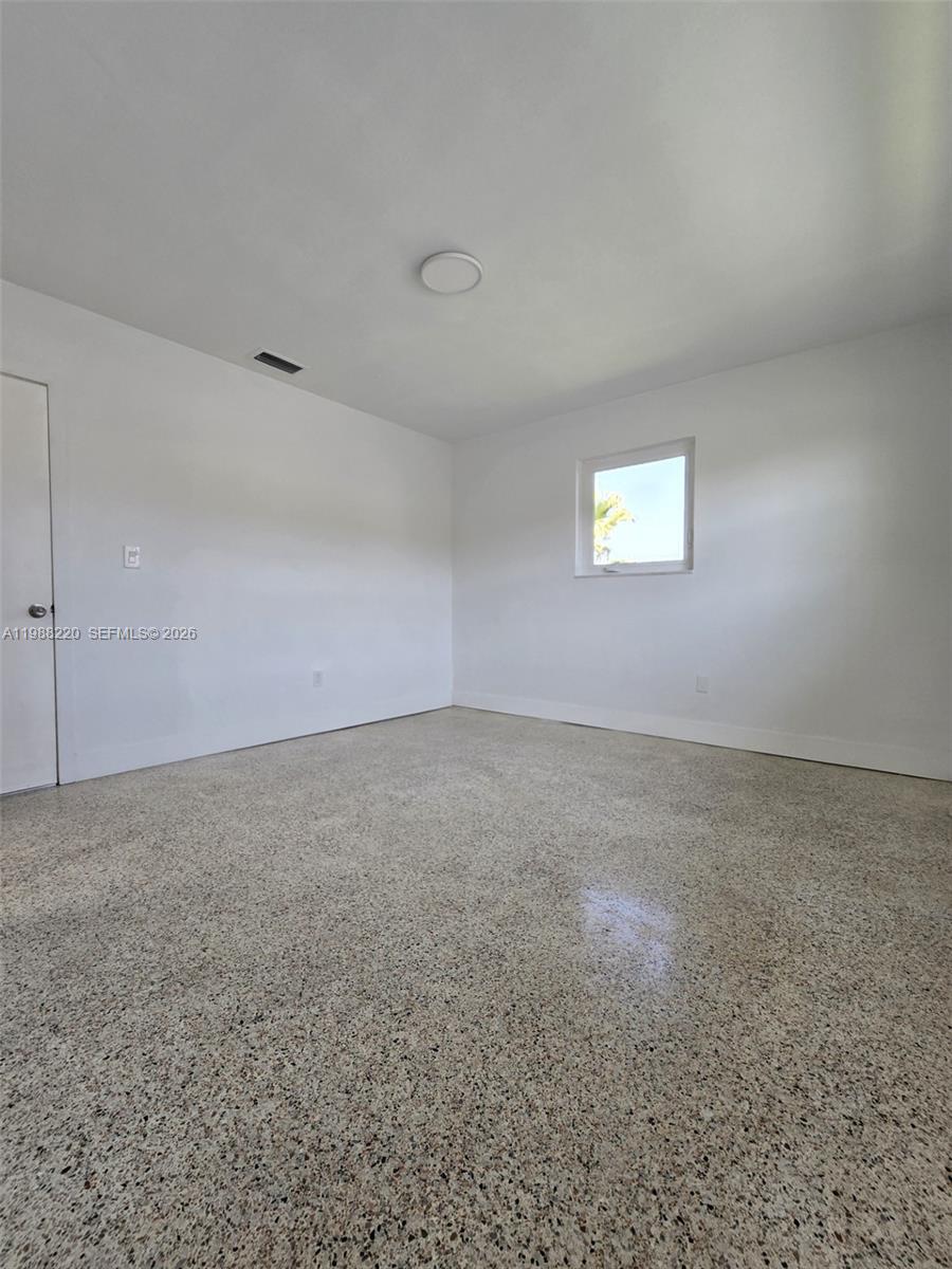 BIRD RD HIGHLANDS - Residential Lease