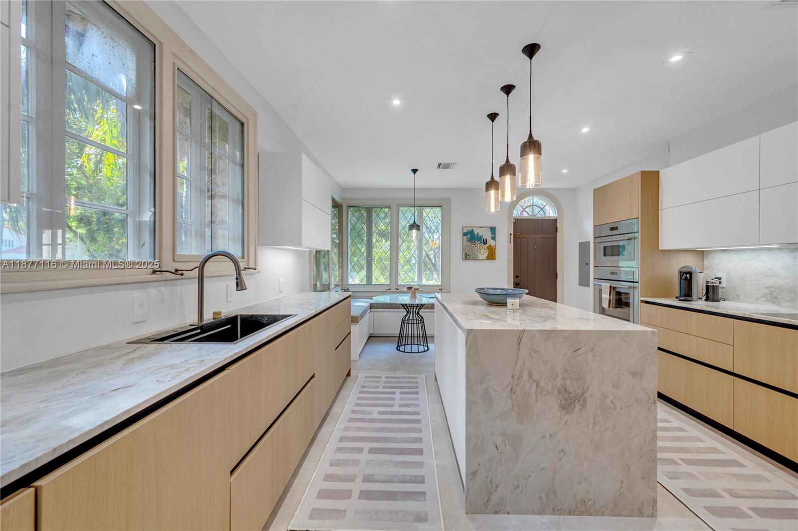 CORAL GABLES C C SEC 3 - Residential