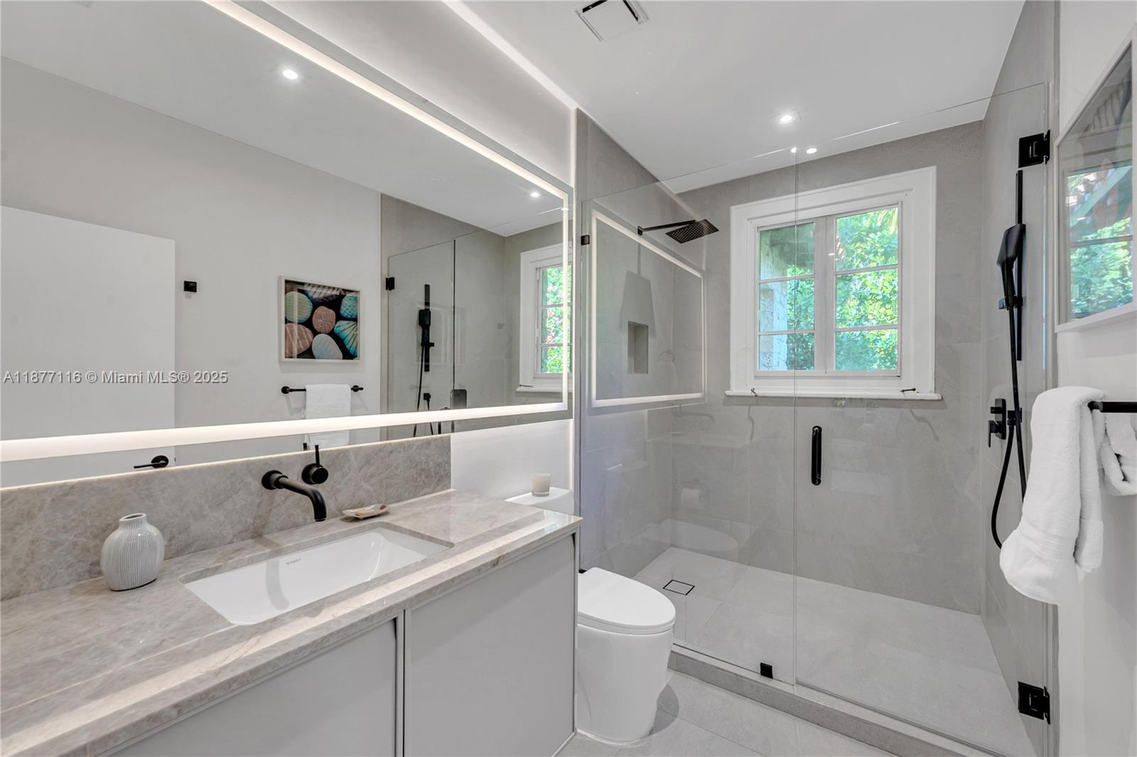 CORAL GABLES C C SEC 3 - Residential