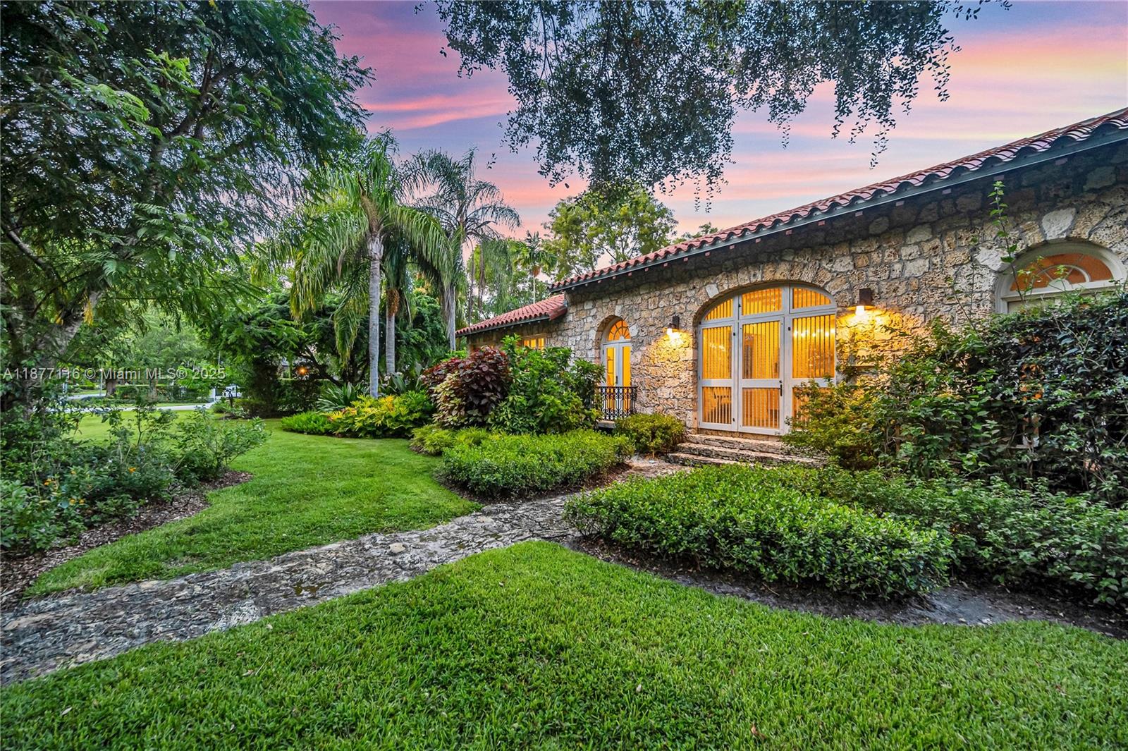 CORAL GABLES C C SEC 3 - Residential