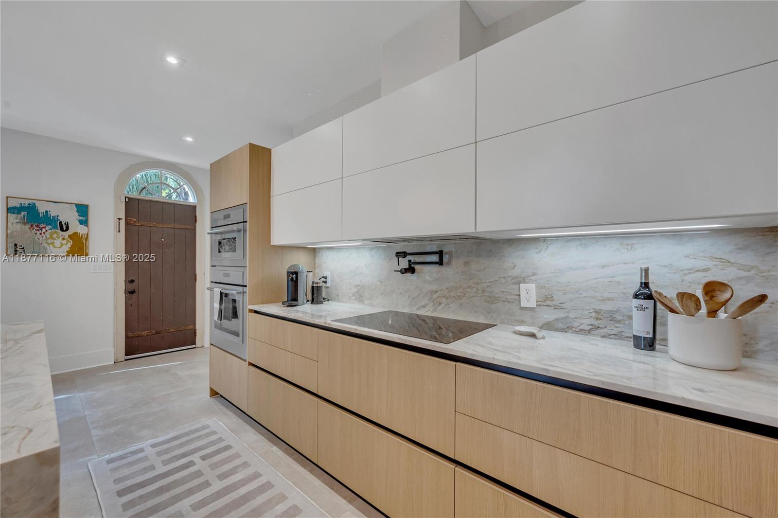 CORAL GABLES C C SEC 3 - Residential