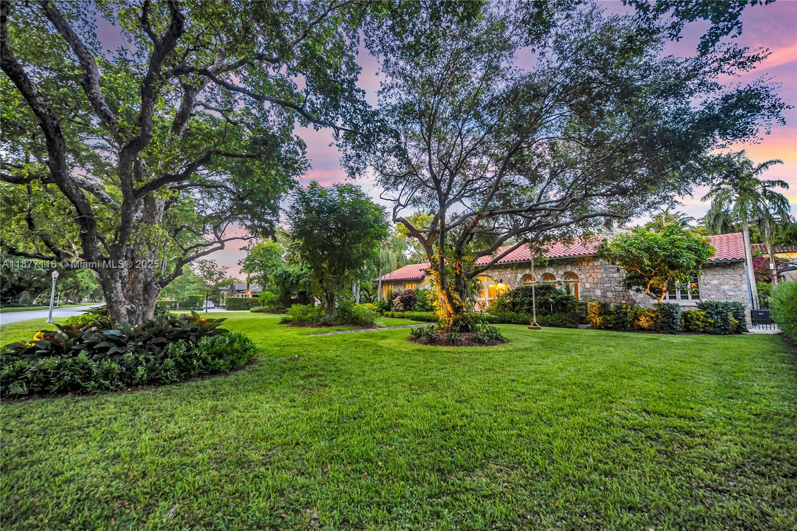 CORAL GABLES C C SEC 3 - Residential