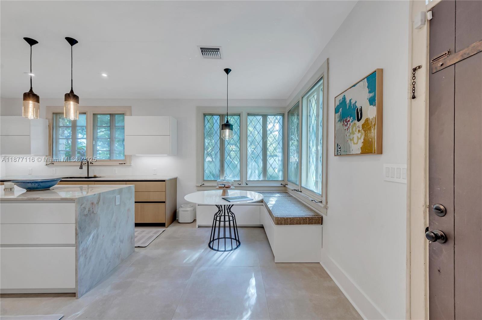 CORAL GABLES C C SEC 3 - Residential