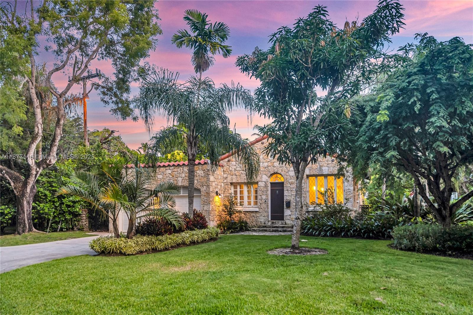 CORAL GABLES C C SEC 3 - Residential