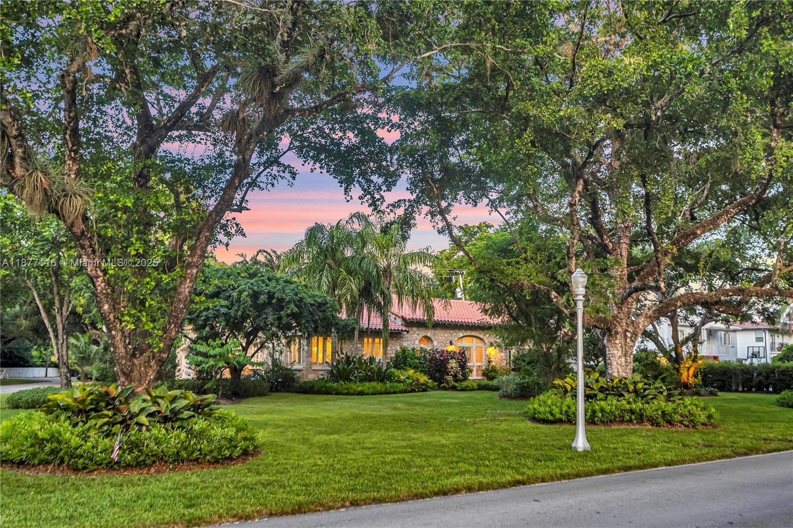 CORAL GABLES C C SEC 3 - Residential