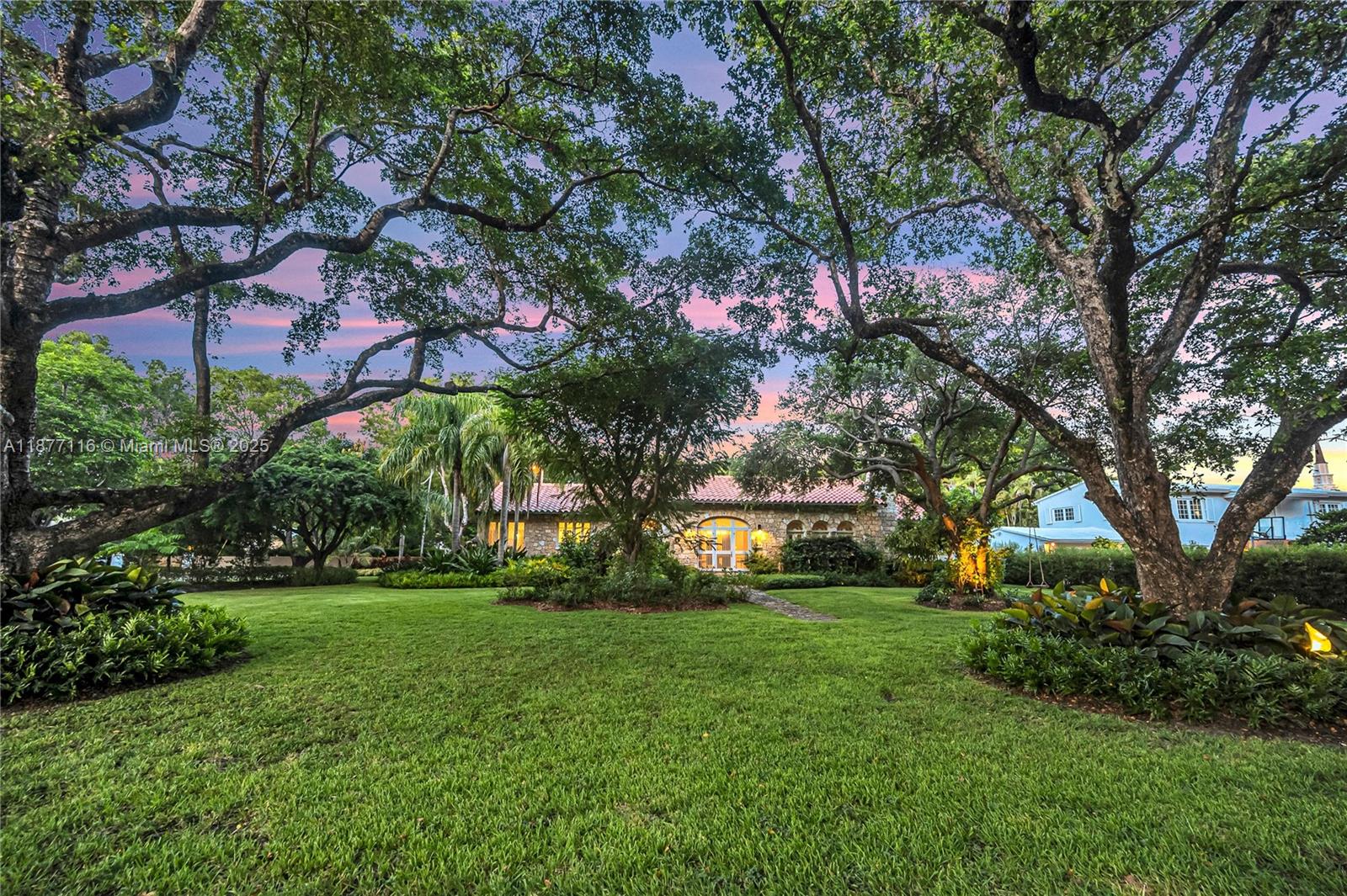 CORAL GABLES C C SEC 3 - Residential