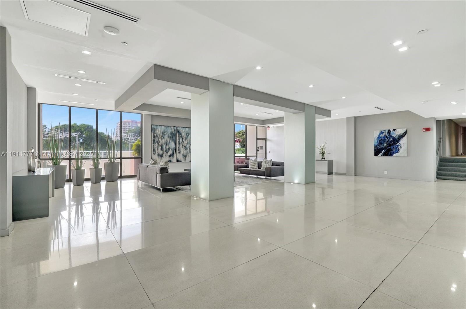 CORONADO CONDO- TOWER III - Residential