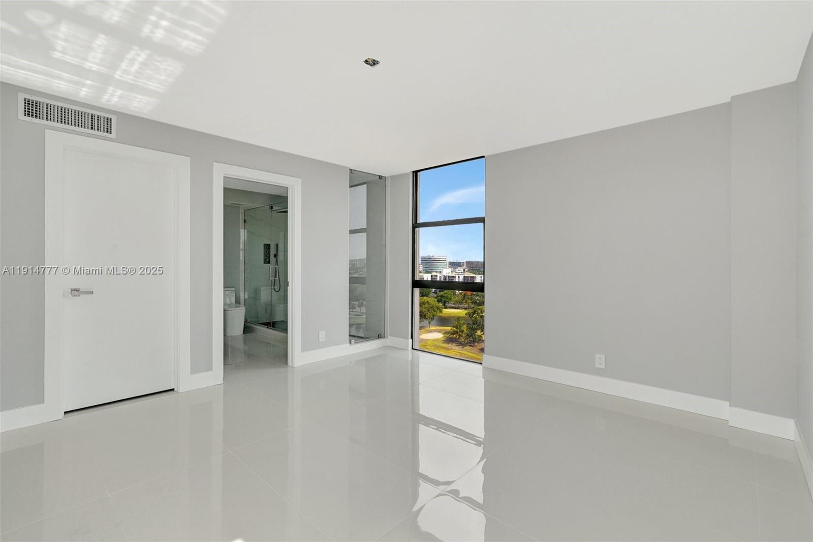 CORONADO CONDO- TOWER III - Residential