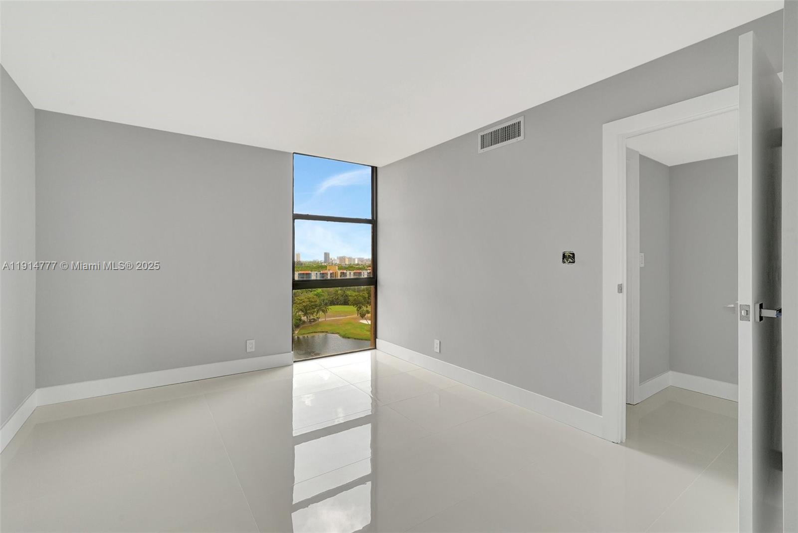 CORONADO CONDO- TOWER III - Residential