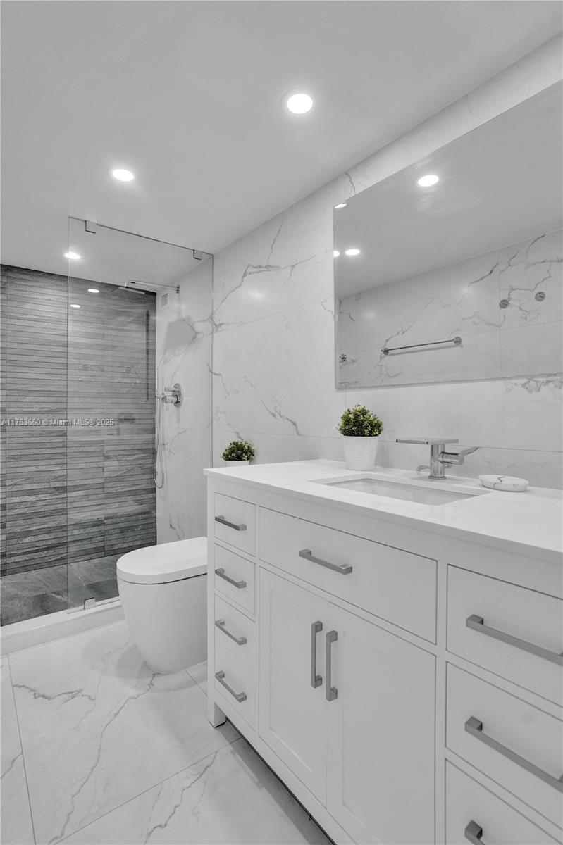 SEACOAST 5700 CONDO - Residential