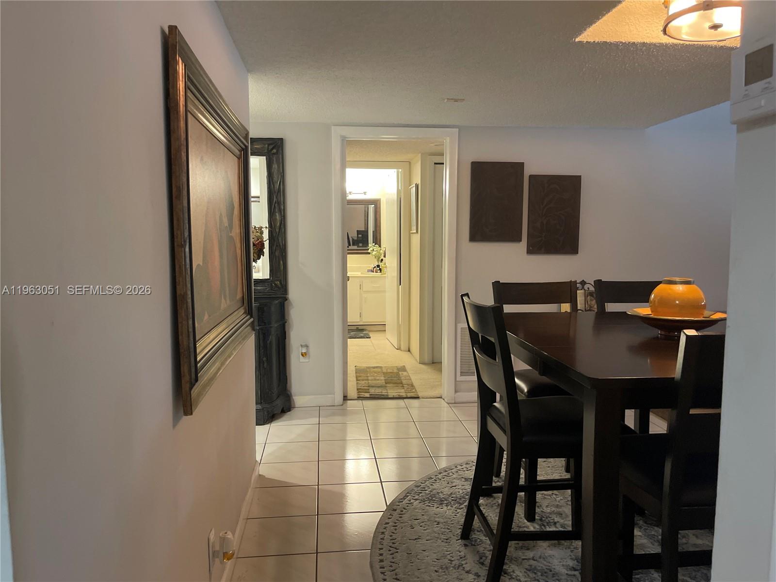 BLDG 9 OF COUNTRY CLUB AP - Residential