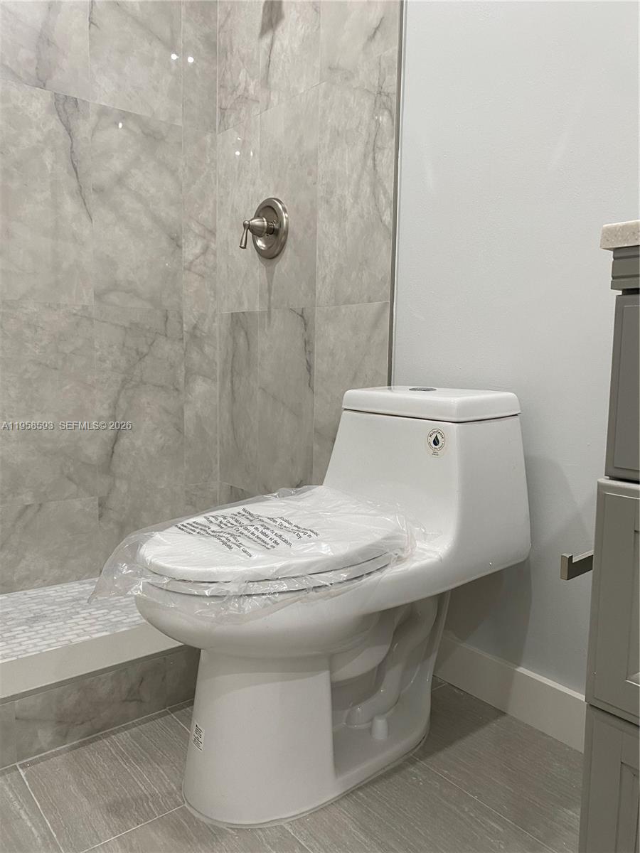 VILLA BELLINI CONDO - Residential Lease