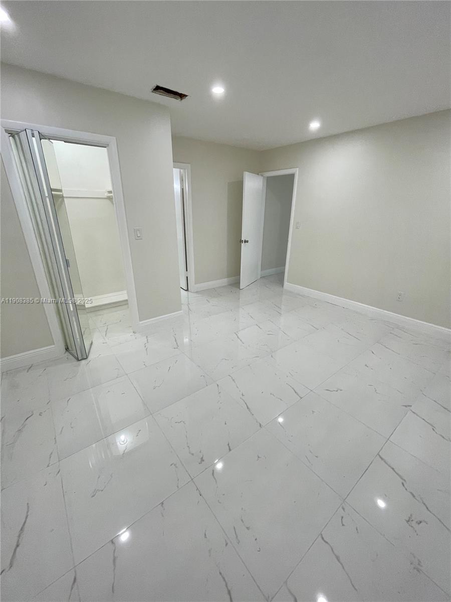 BOULEVARD HEIGHTS SEC 7 - Residential Lease