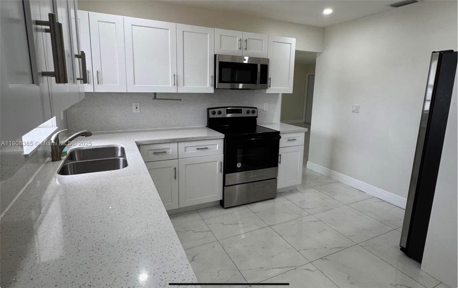 BOULEVARD HEIGHTS SEC 7 - Residential Lease