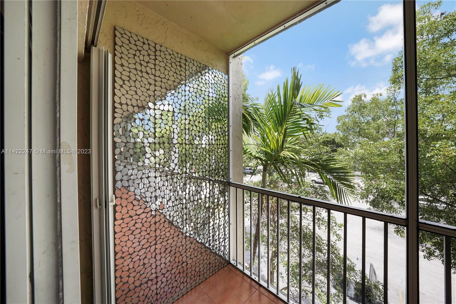 COVE CONDO PHASE II, THE - Residential