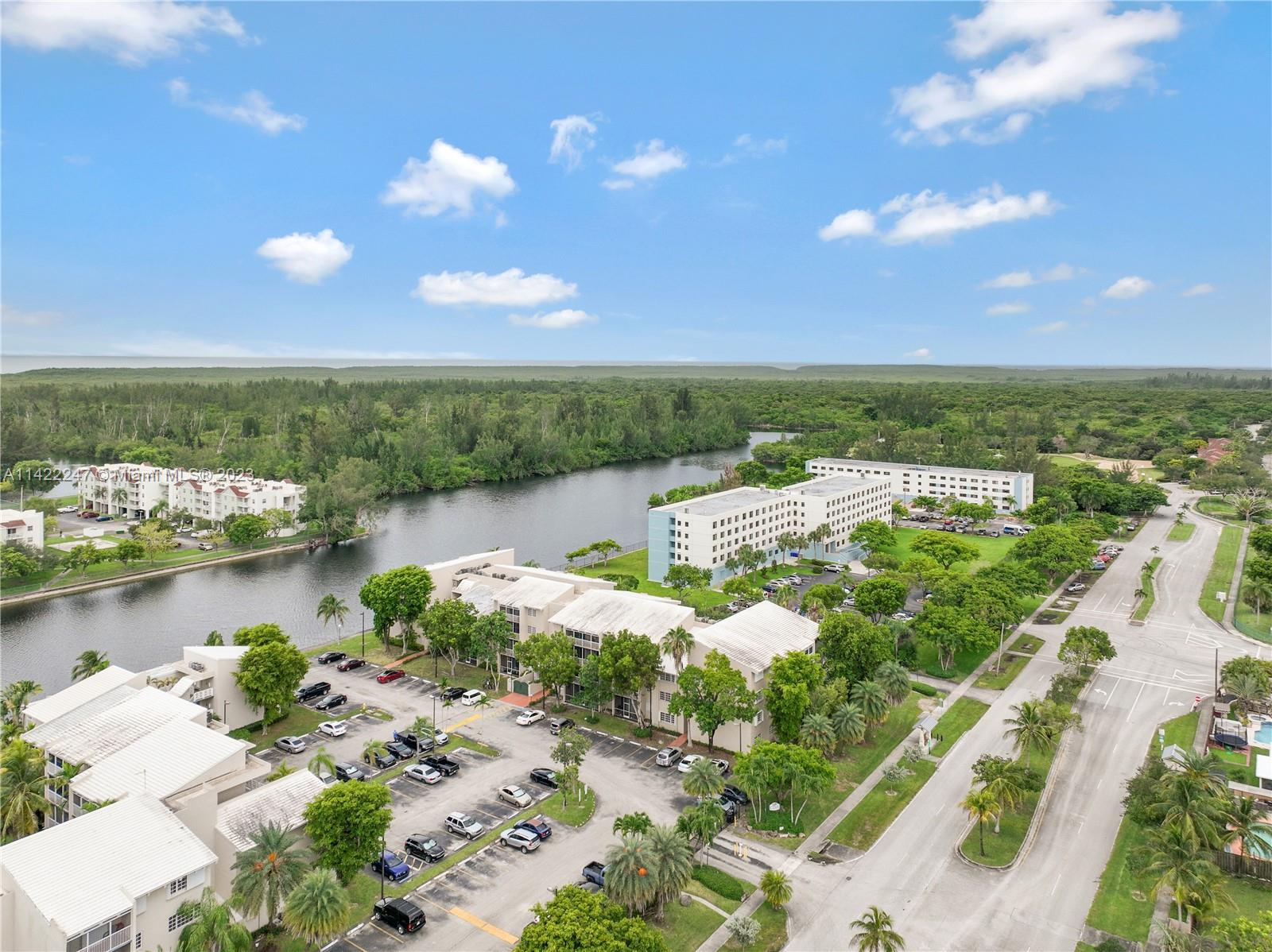 COVE CONDO PHASE II, THE - Residential