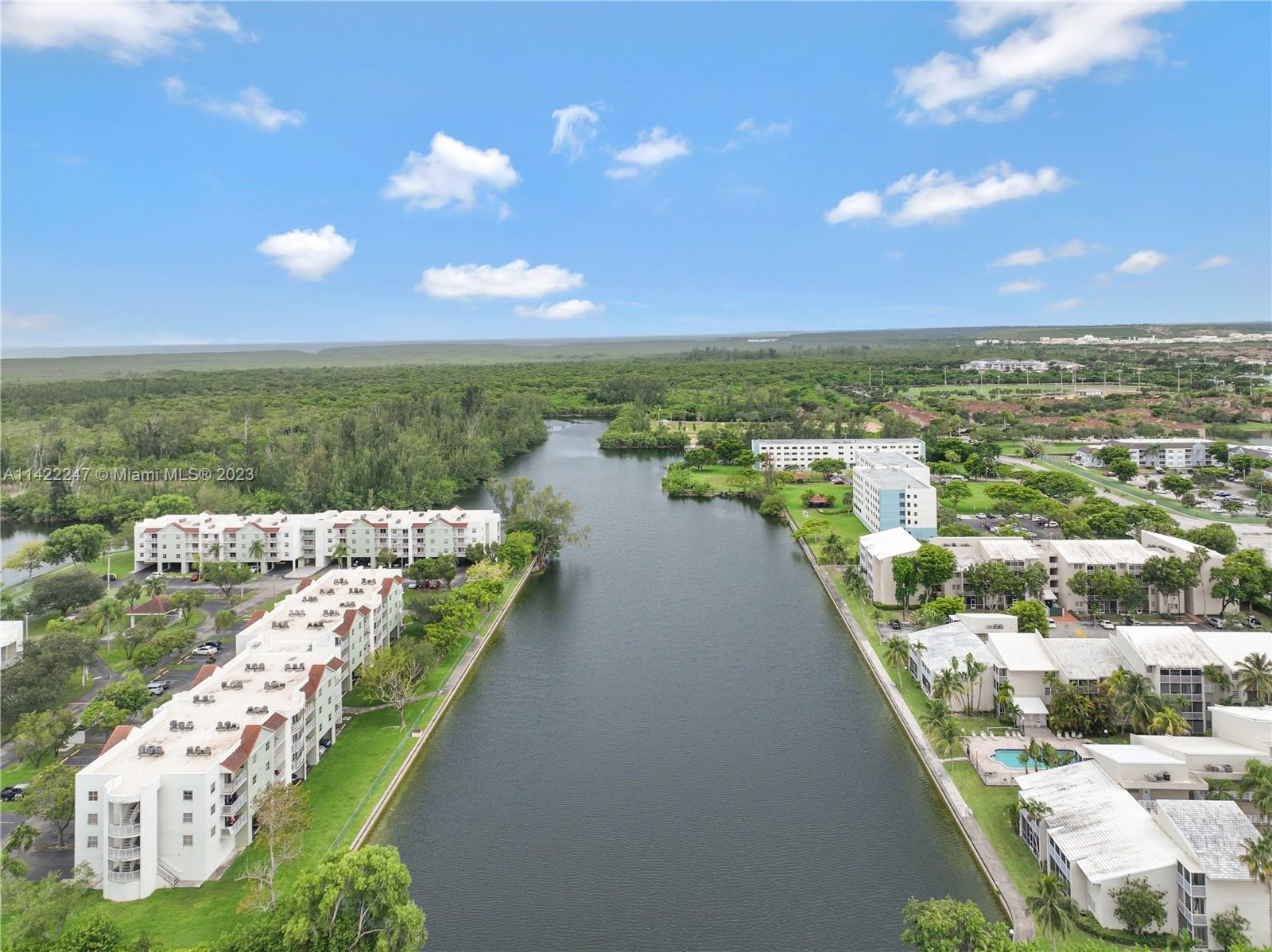 COVE CONDO PHASE II, THE - Residential