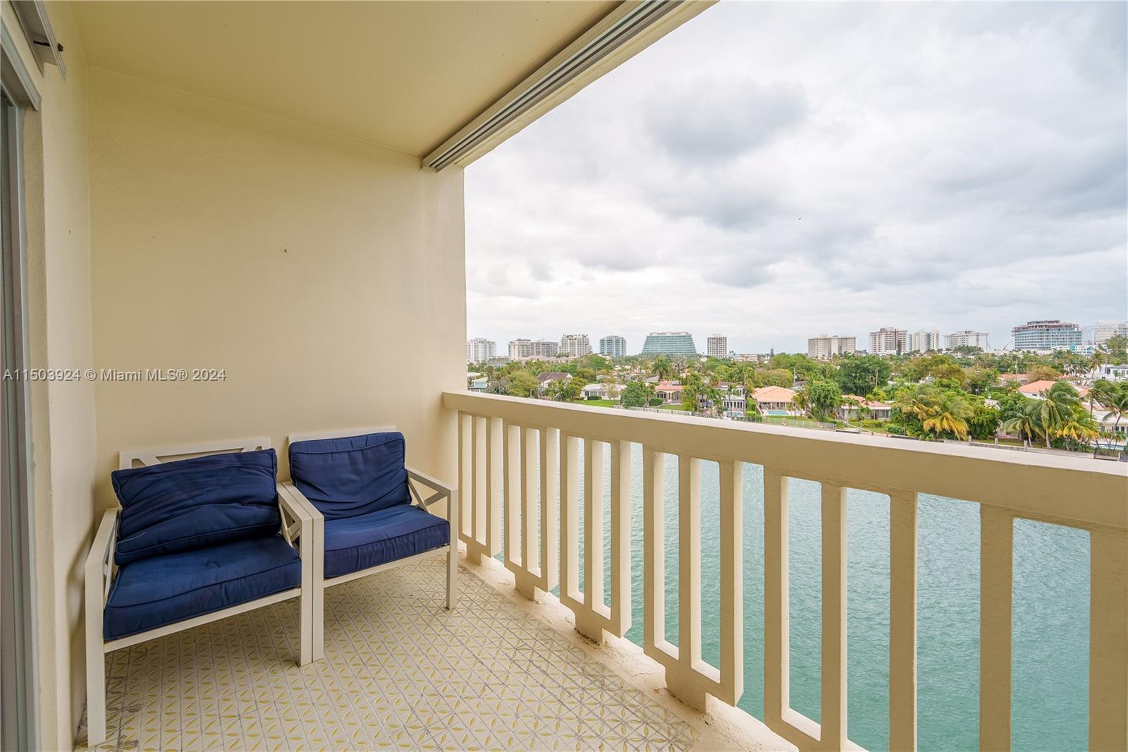 Property for Sale at 9111 E Bay Harbor Dr 6A, Bay Harbor Islands, Miami-Dade County, Florida - Bedrooms: 2 
Bathrooms: 2  - $635,000