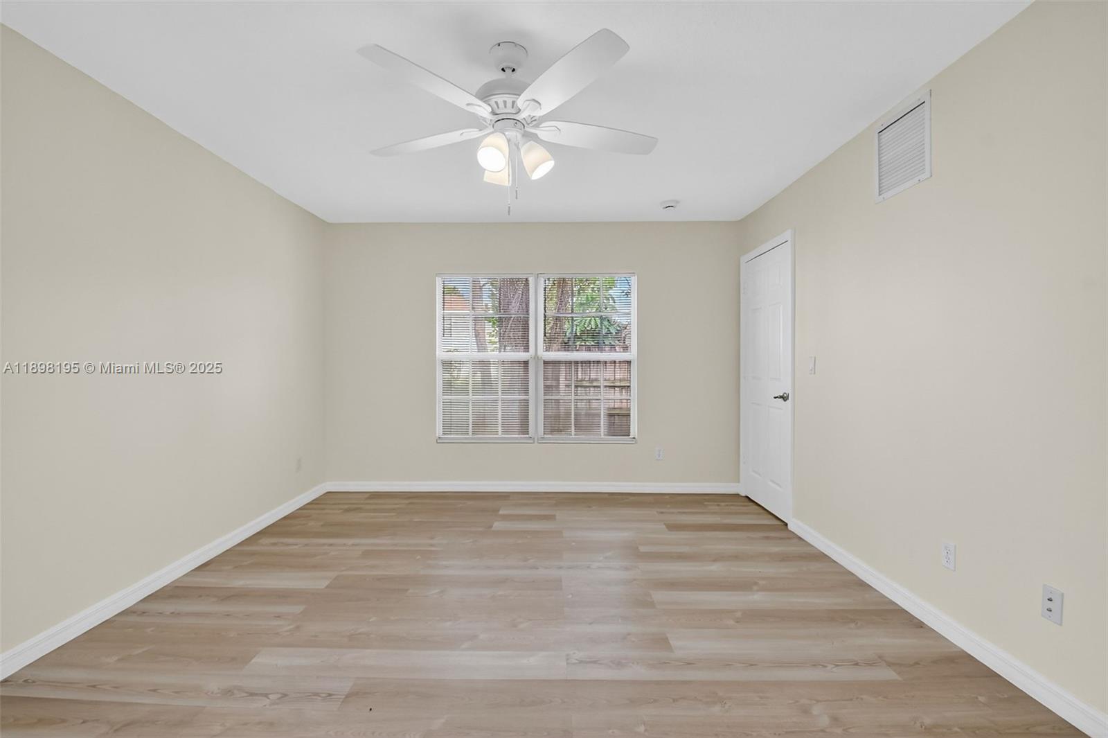 DOVE LANDING CONDO - Residential Lease