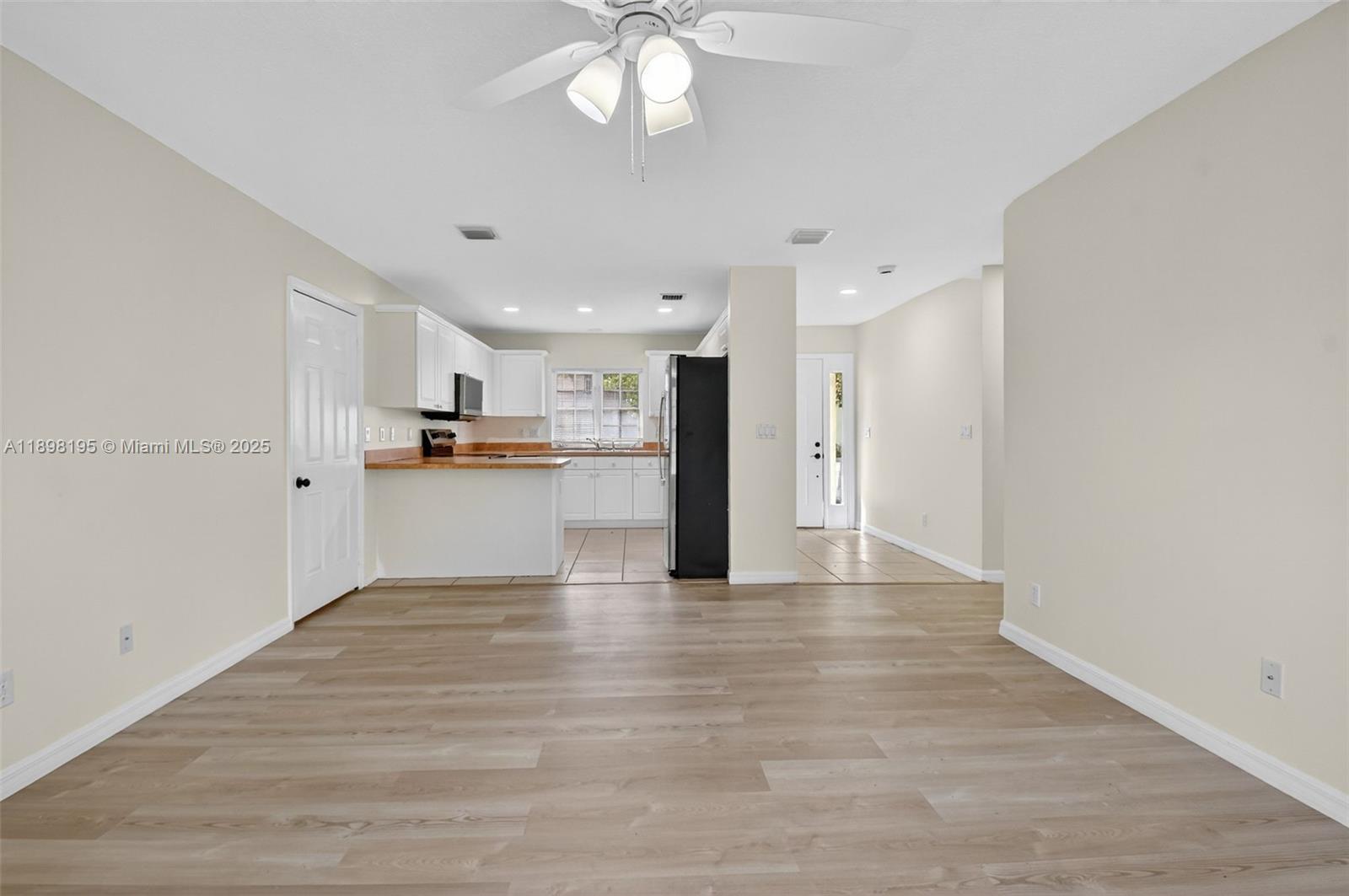 DOVE LANDING CONDO - Residential Lease