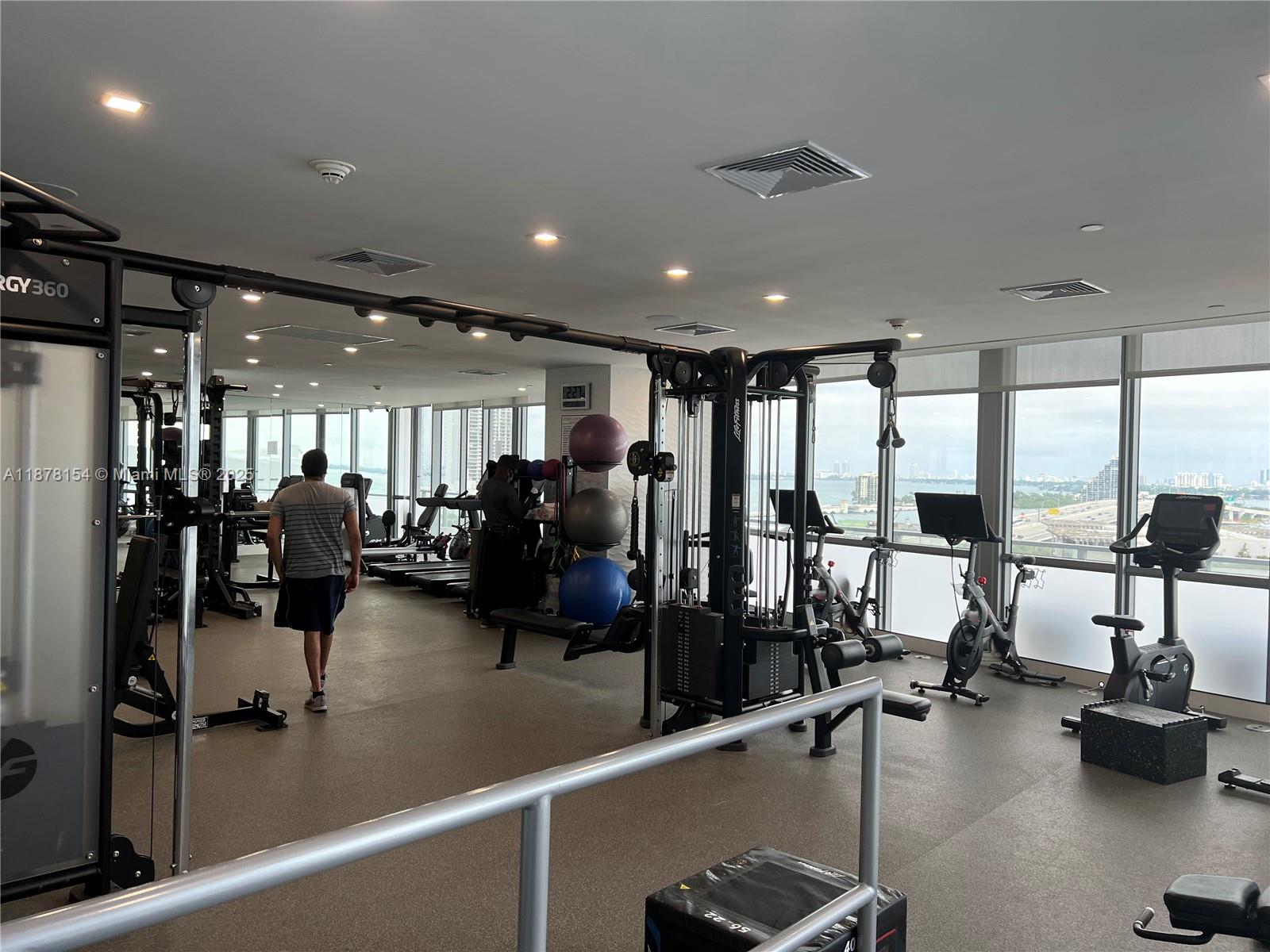 MARQUIS CONDO - Residential Lease