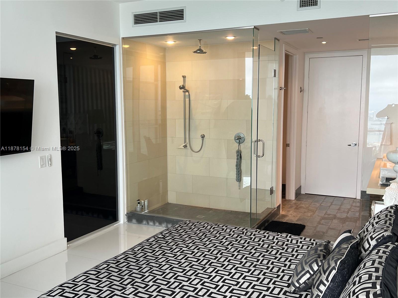 MARQUIS CONDO - Residential Lease