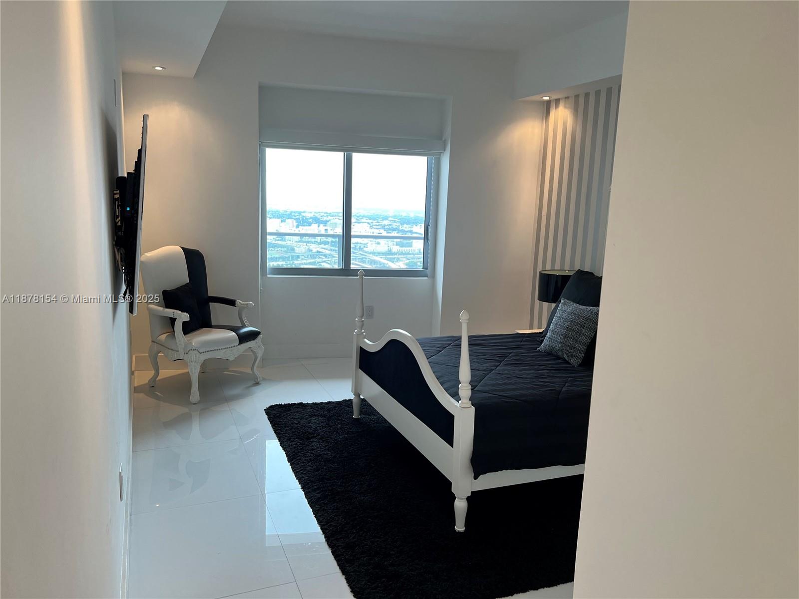 MARQUIS CONDO - Residential Lease