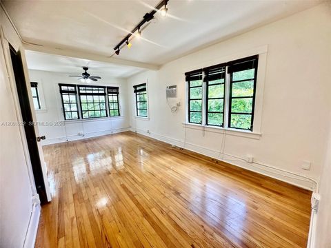 3712 Anderson Rd 3 Coral Gables FL 33134