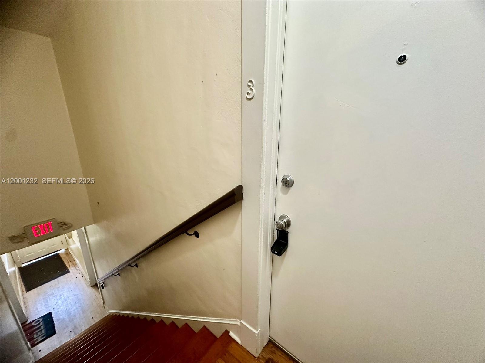 CORAL GABLES C C SEC 3 - Residential Lease