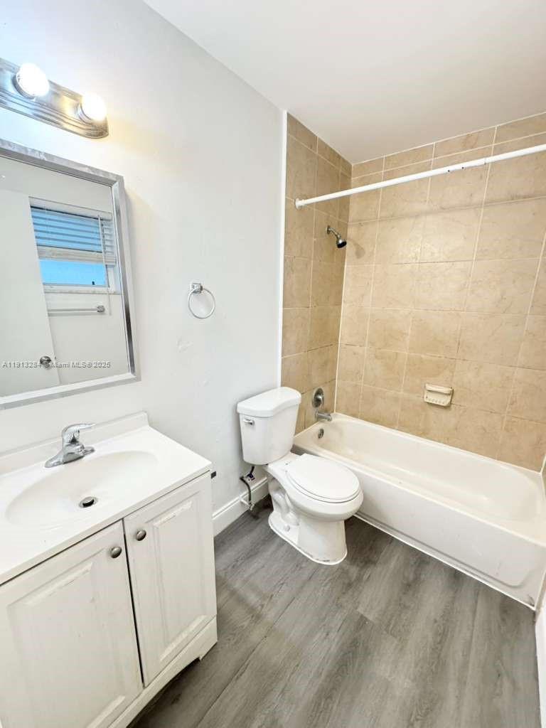 ROBINSON - Residential Lease