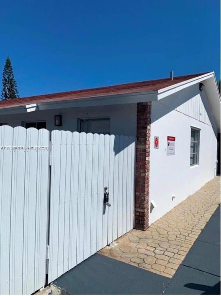 ROBINSON - Residential Lease