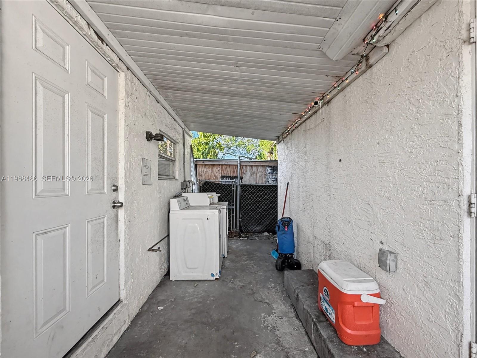 GARDEN CITY - Residential Income