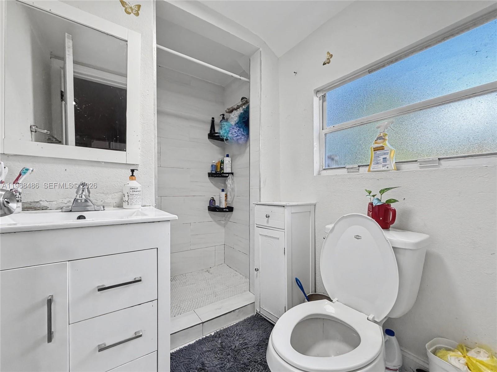 GARDEN CITY - Residential Income